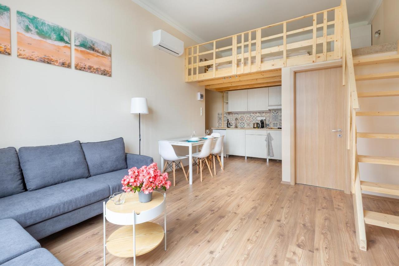 Mezzanine - Air Conditioned Apartment *